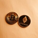 Ethereum supera Bitcoin em entradas de ETFs pelo quinto dia seguido