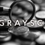 Grayscale ameaça processar a SEC por atraso na aprovação de ETF com Solana, XRP e outras criptomoedas