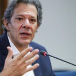 Imagem da matéria: Haddad ataca Trump: "Não se incomoda com criptomoeda e vai se incomodar com o Pix?"