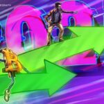 Bitcoin encosta em US$ 120 mil e altcoins disparam com otimismo global