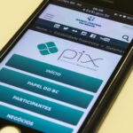 Justiça bloqueia chaves PIX de devedores milionários e determina penhora de criptos