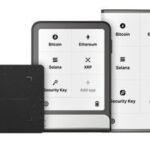 Ledger lança chave física de recuperação para dispositivos Stax e Flex