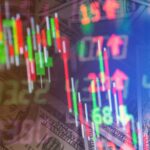 Ação de companhia dispara 2.200% na Nasdaq em cinco dias com anúncio de tesouro de Worldcoin