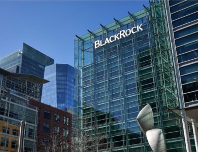 BlackRock quer tokenizar seus ETFs, diz Bloomberg