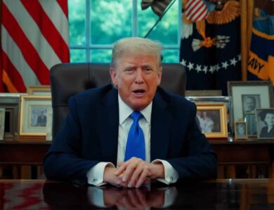 Bitcoin desaba, enfrenta flash crash na Binance, e liquida 1,5 milhão de traders após Trump anunciar tarifa de 100% contra China