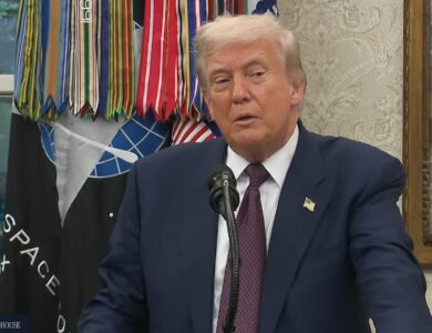 Empresa de Donald Trump entra no mercado de previsões com a “Truth Predict”