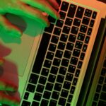 Sorvepotel: novo vírus no WhatsApp rouba criptomoedas no Brasil