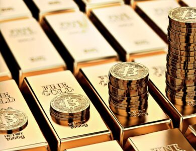 Ouro passa pela pior queda desde 2013, prata acompanha e Bitcoin sobe