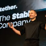 Tether compra 8.888 bitcoins, avaliados em mais de US$ 1 bilhão