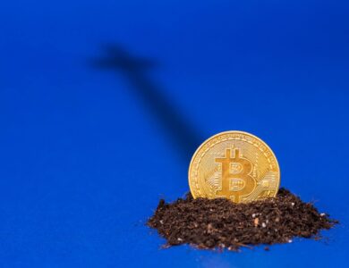 Bitcoin forma 'cruz da morte' em seu gráfico, saiba o que aconteceu das últimas vezes