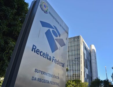 Deputada quer impedir Receita Federal de monitorar criptomoedas