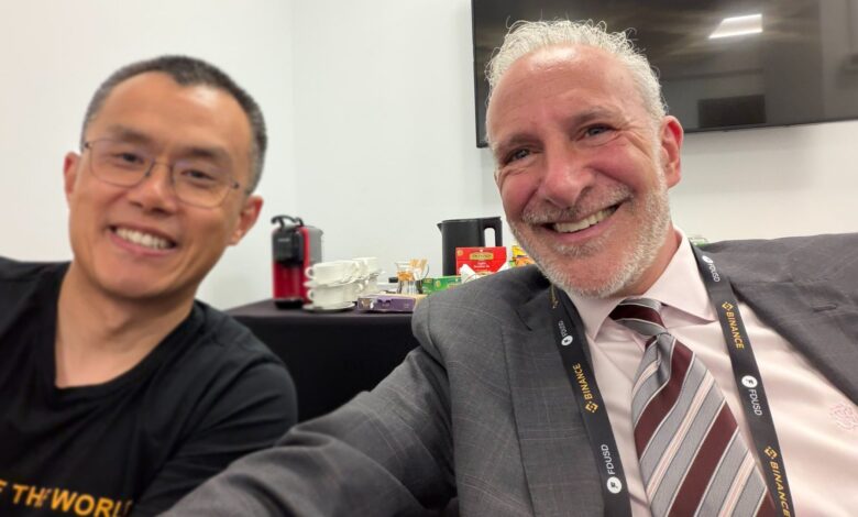 "Holders de bitcoin acham que vão ganhar muito dinheiro, mas é o oposto", diz Peter Schiff