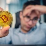 Empresa de criptomoedas fecha no Brasil por "regulação muito dura"