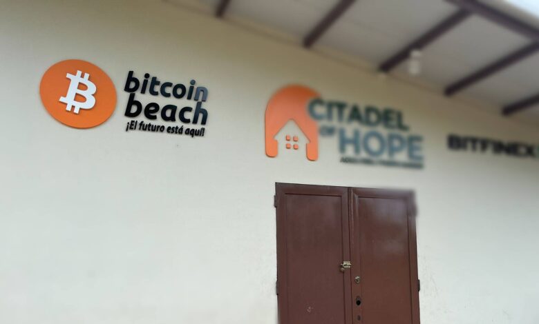 Cinco previsões que podem movimentar o mercado cripto em 2026, inspiradas na revolução da Bitcoin Beach