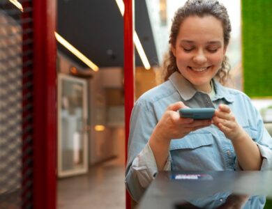 Santander busca gerente sênior para liderar setor de criptomoedas em São Paulo