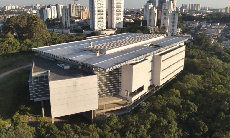 USP busca professor doutor especialista em criptomoedas com salário de R$ 16 mil