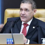 Nunes Marques vai revisar resolução eleitoral que proíbe uso de criptomoedas por candidatos