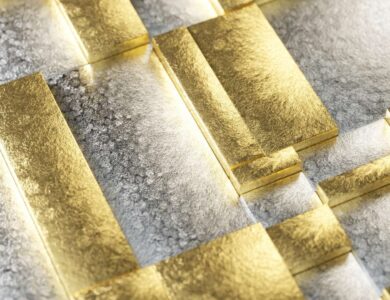 Ouro e Prata batem recorde histórico, mas Bitcoin rompe resistência de 4 anos mirando os metais