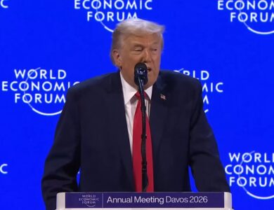 Trump fala sobre Bitcoin e criptomoedas em Davos, mas mercado segue operando em queda