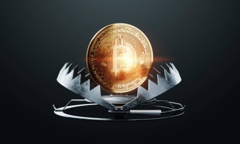 "Bitcoin e prata com correção de 50% parece razoável", diz estrategista sênior da Bloomberg