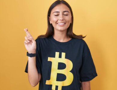 Universitários brasileiros podem ganhar até R$ 35 mil em estágio com Bitcoin