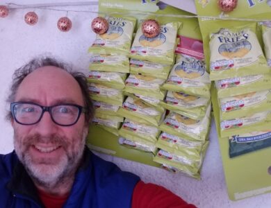 Bitcoin é um fracasso completo tanto como moeda quanto como reserva de valor, diz fundador da Wikipedia, prevendo queda para US$ 10.000