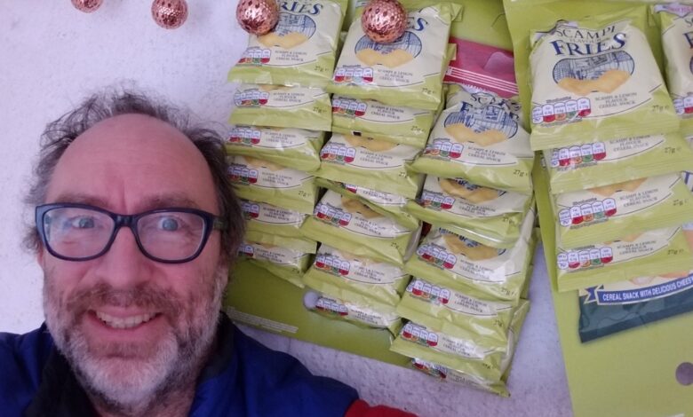 Bitcoin é um fracasso completo tanto como moeda quanto como reserva de valor, diz fundador da Wikipedia, prevendo queda para US$ 10.000