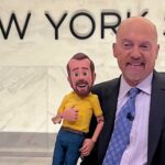 Jim Cramer sugere que Trump abasteceu a reserva de Bitcoin com a queda