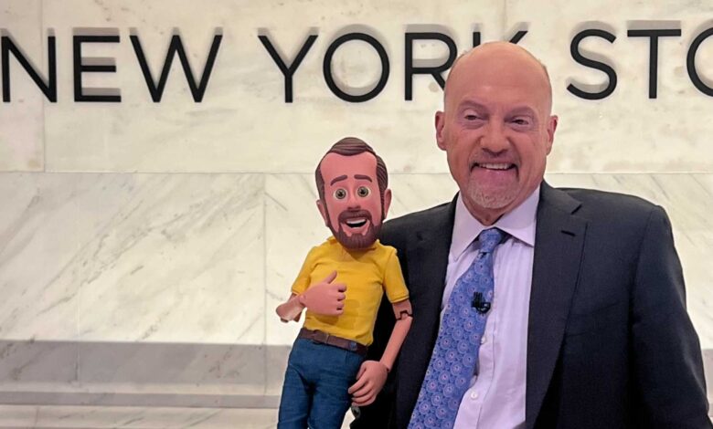 Jim Cramer sugere que Trump abasteceu a reserva de Bitcoin com a queda