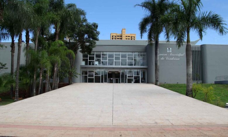 Entenda como cidade do Paraná aprovou pagamento de impostos com criptomoedas