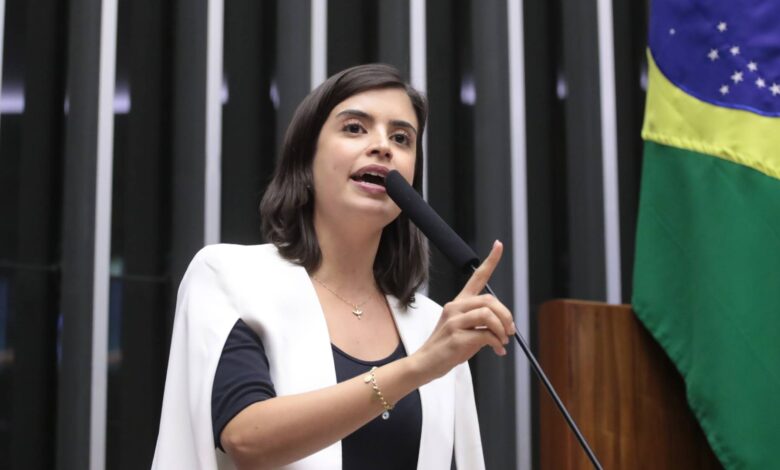 Tabata Amaral cria projeto para punir corretoras de bitcoin do Brasil em evasões de divisas