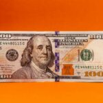 Bitcoin atinge maior preço dos últimos 69 dias enquanto dólar mostra fraqueza