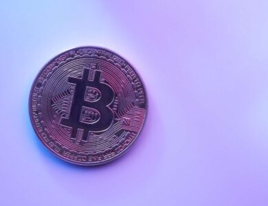 Justiça de Goiânia condena Nubank a reabrir conta de músico investidor de criptomoedas e pagar indenização