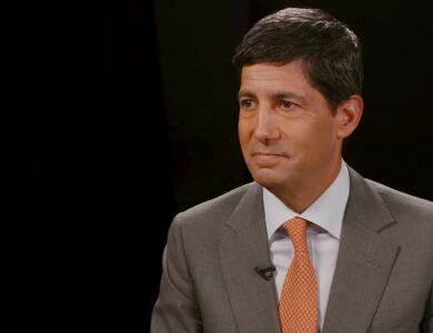 Indicado por Trump para comandar o Fed, Kevin Warsh revela investimentos em dezenas de empresas de criptomoedas