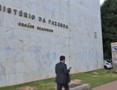 Receita Federal divulga dados completos de declaração de bitcoin de 2025