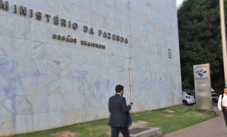 Receita Federal divulga dados completos de declaração de bitcoin de 2025