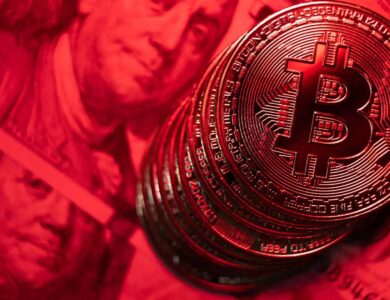 Bitcoin cai para US$ 76 mil e tensões globais acendem alertas