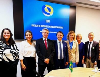 Coaf debate regulação de criptomoedas com Parlamento Europeu