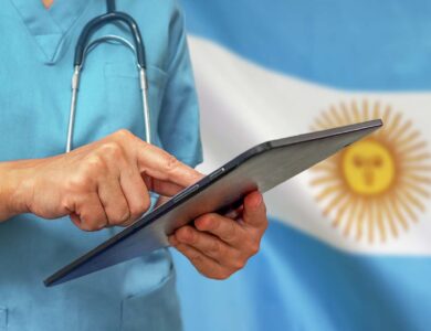 Brasileiros estudando Medicina na Argentina impulsionam uso de criptomoedas, aponta relatório