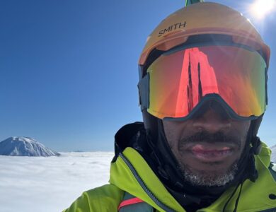 Arthur Hayes explica por que zerou suas posições em HYPE e NEAR