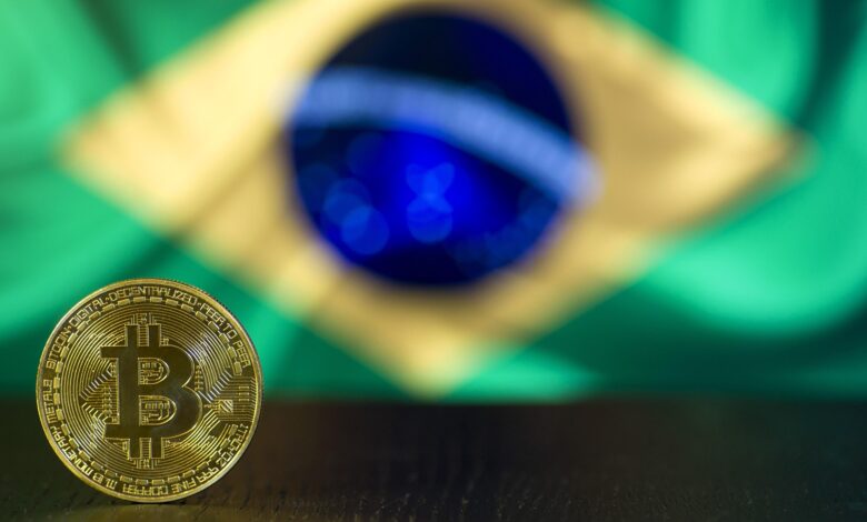 Chainalysis aponta que fluxo ilícito de criptomoedas para corretoras brasileiras ficou mais complexo