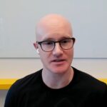 Fundador da Coinbase diz que fundo do Bitcoin foi nos US$ 60.000 e prevê “preço muito mais alto para 2030”