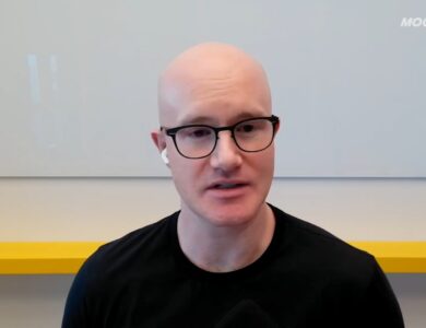 Fundador da Coinbase diz que fundo do Bitcoin foi nos US$ 60.000 e prevê “preço muito mais alto para 2030”