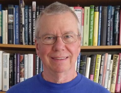John Bollinger identifica formação em 'W' no gráfico do Bitcoin e projeta alta