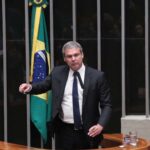 Deputado do PT quer proibir uso de criptomoedas e Pix crédito para casas de apostas e promete punição para empresas