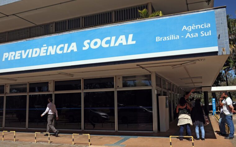 Nova pontuação para aposentadoria entra em vigor em 2026 no Brasil