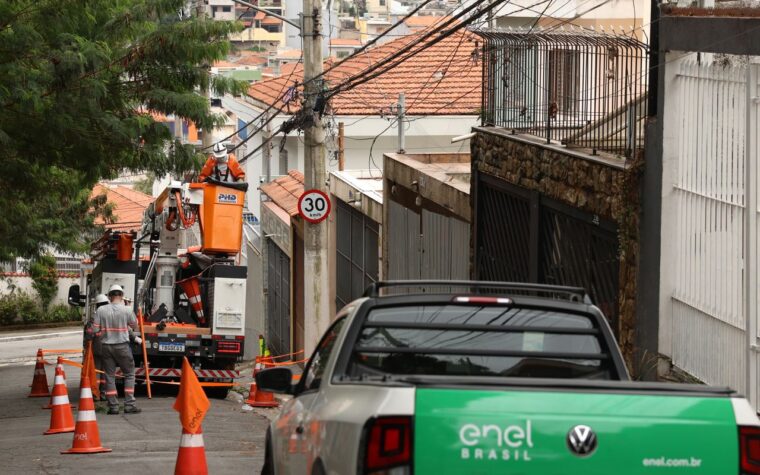 Ciclone em São Paulo deixou 4,4 milhões sem energia, afirma Enel