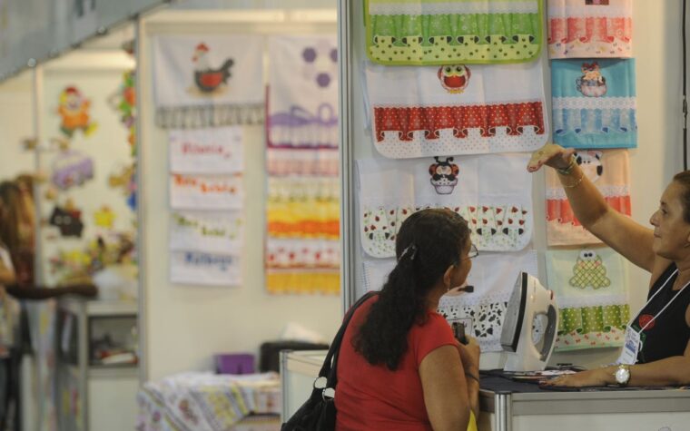 Empresas têm até dia 31 para solicitar adesão ao Simples Nacional