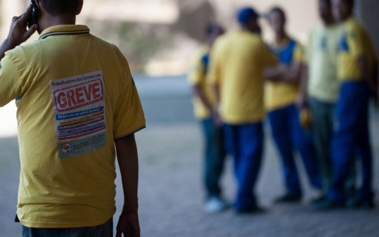 Funcionários dos Correios iniciam greve sem previsão de término