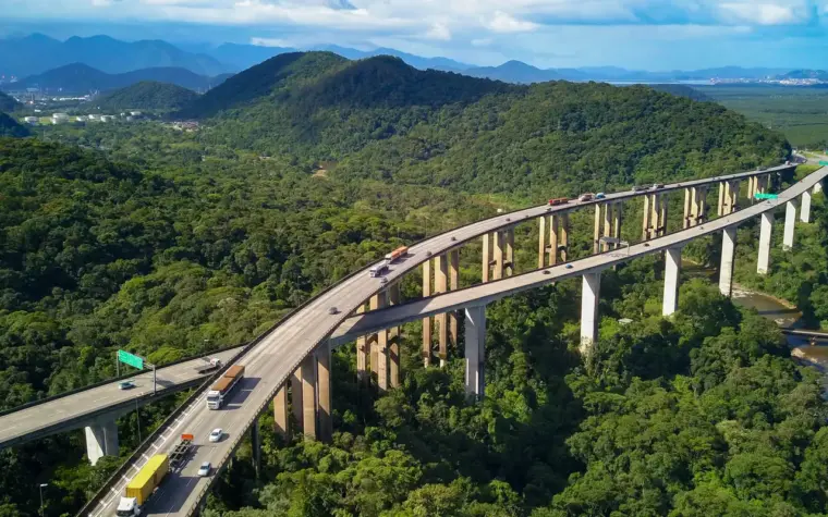 Investimentos em infraestrutura no Brasil precisam dobrar para zerar déficit
